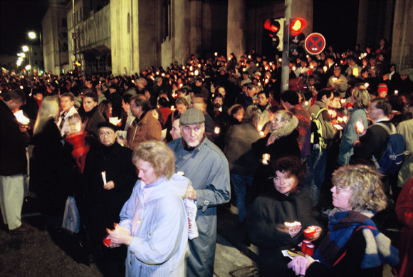 Lichterkette gegen Fremdenhass (1. Februar 1993)
